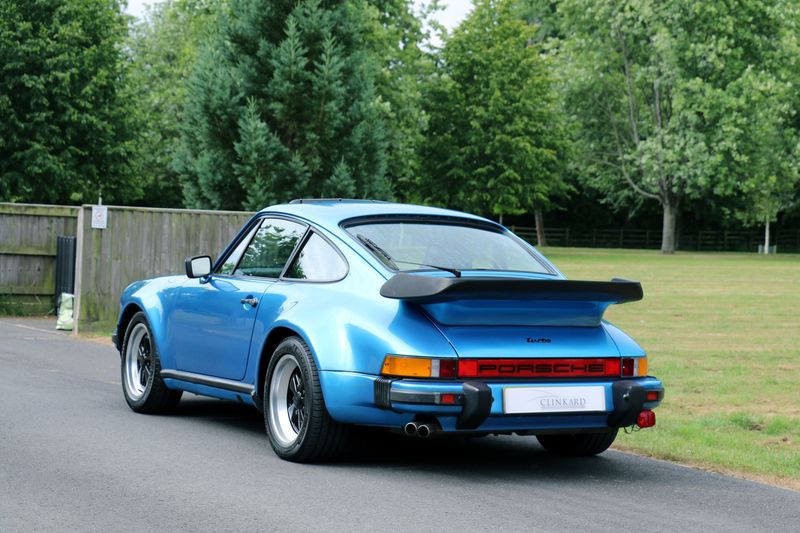 Porsche 930 Turbo 3.3 Coupe.