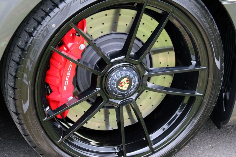 Porsche 992 4 GTS Convertible PDK