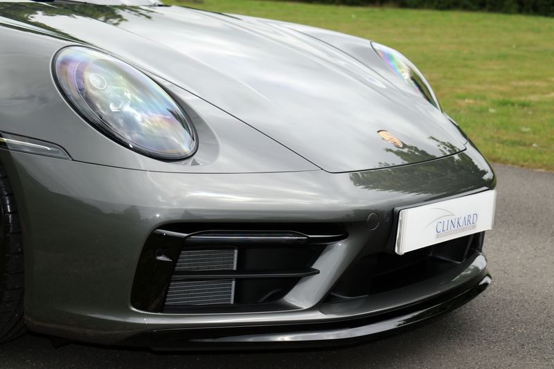 Porsche 992 4 GTS Convertible PDK