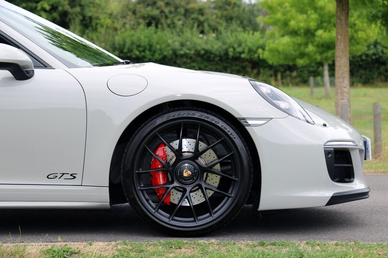 Porsche 991 Targa 4 GTS PDK