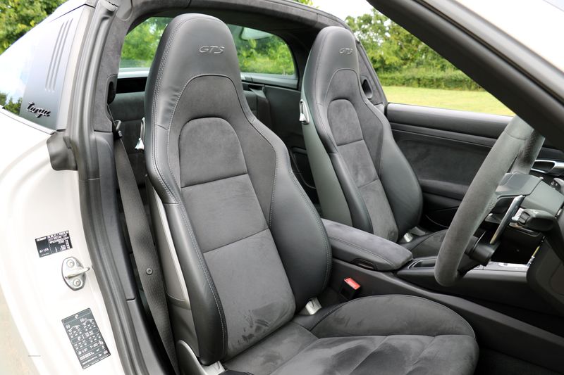 Porsche 991 Targa 4 GTS PDK