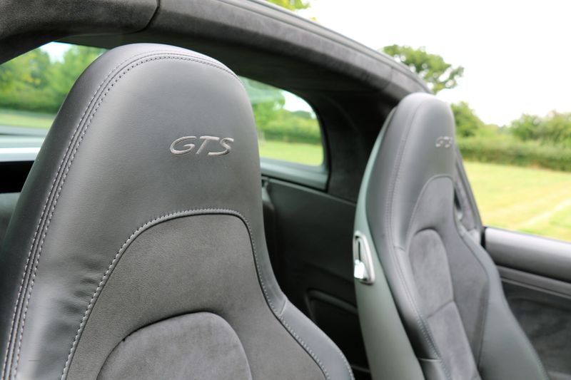 Porsche 991 Targa 4 GTS PDK