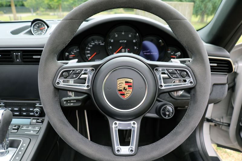 Porsche 991 Targa 4 GTS PDK