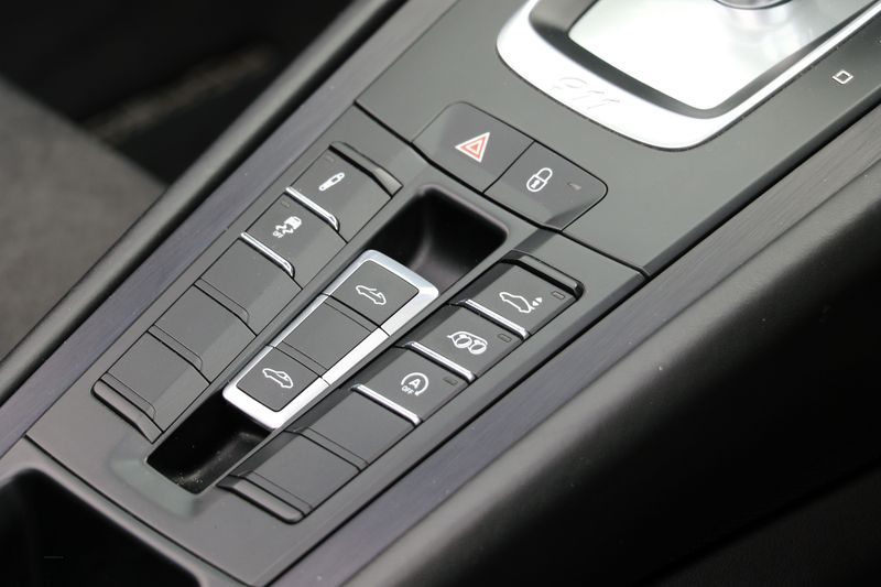 Porsche 991 Targa 4 GTS PDK