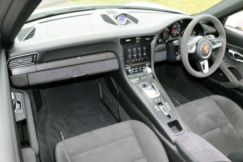 Porsche 991 Targa 4 GTS PDK