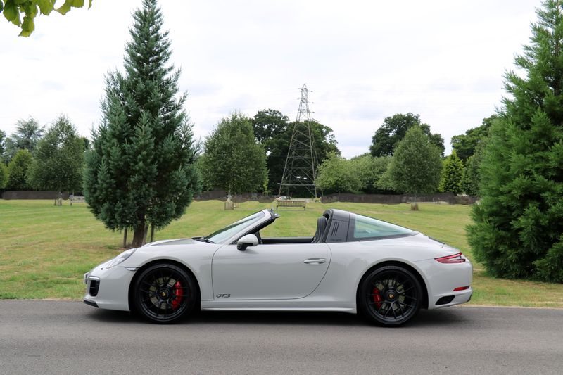 Porsche 991 Targa 4 GTS PDK
