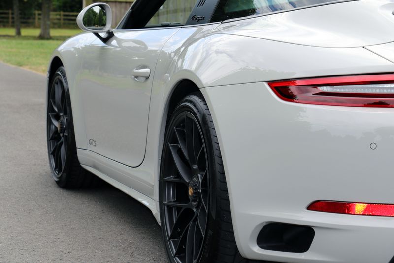 Porsche 991 Targa 4 GTS PDK