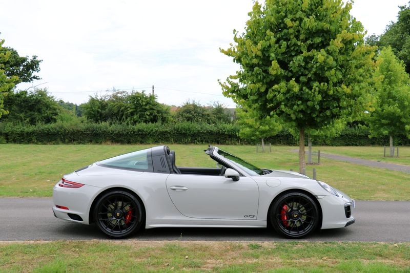 Porsche 991 Targa 4 GTS PDK