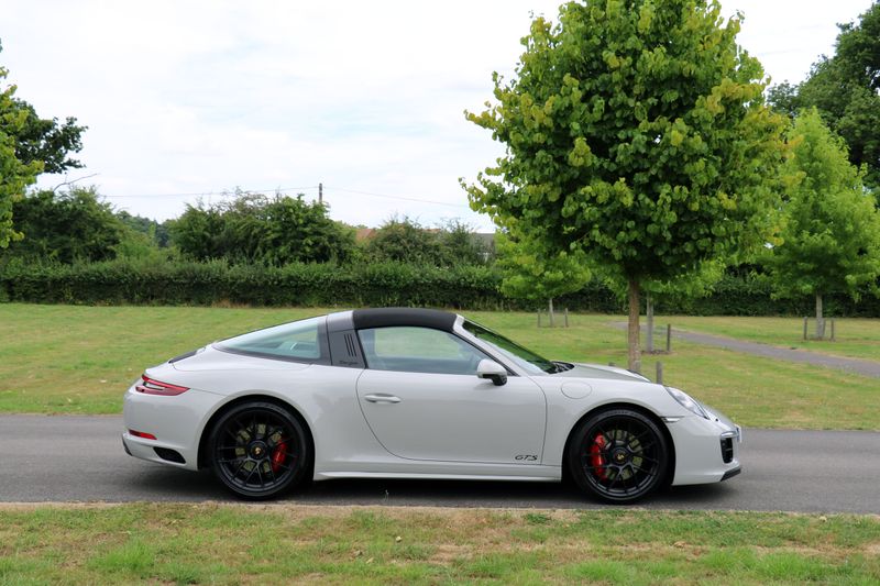 Porsche 991 Targa 4 GTS PDK