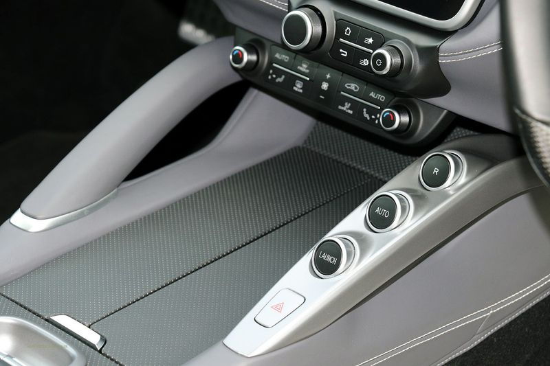 Ferrari GTC4 Lusso V8