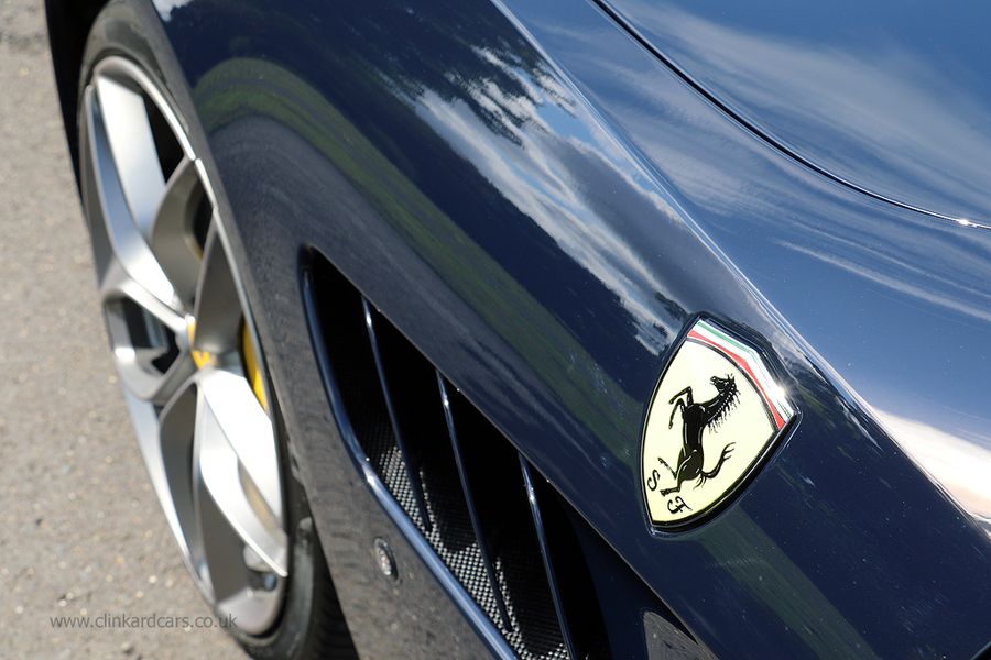Ferrari GTC4 Lusso V8