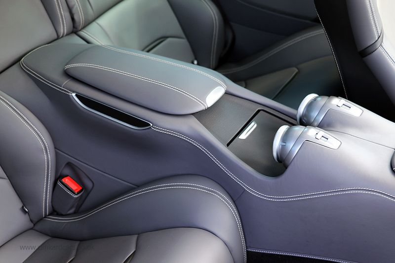 Ferrari GTC4 Lusso V8