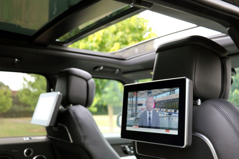 Range Rover SV Autobiography