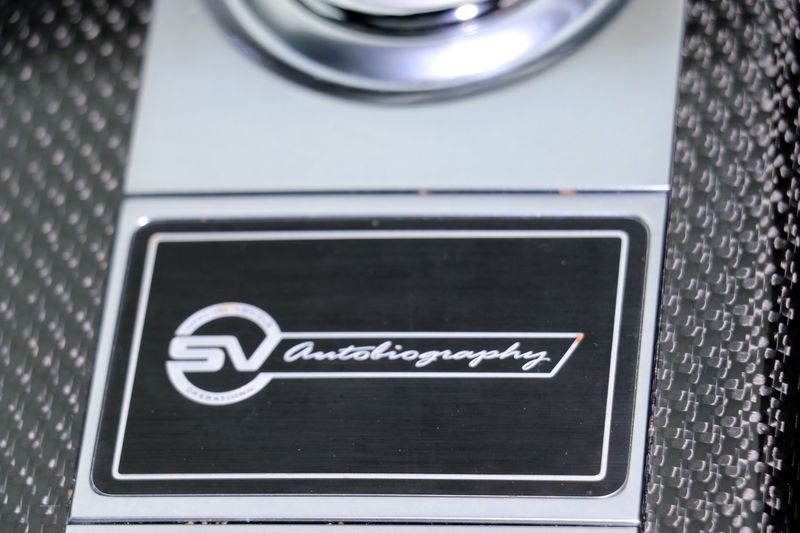 Range Rover SV Autobiography