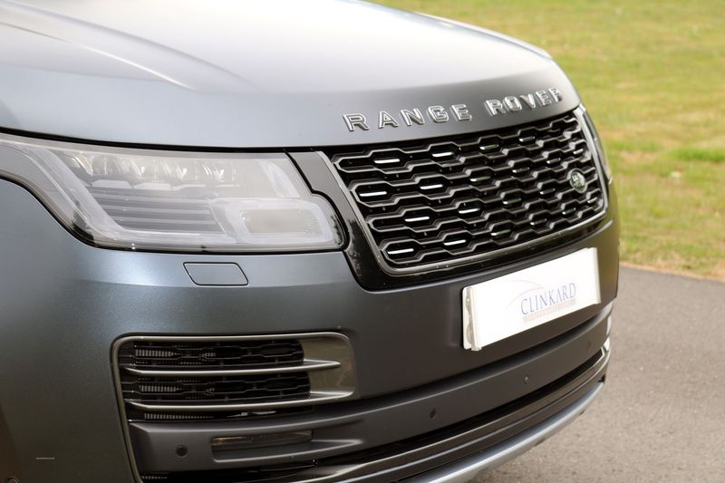 Range Rover SV Autobiography