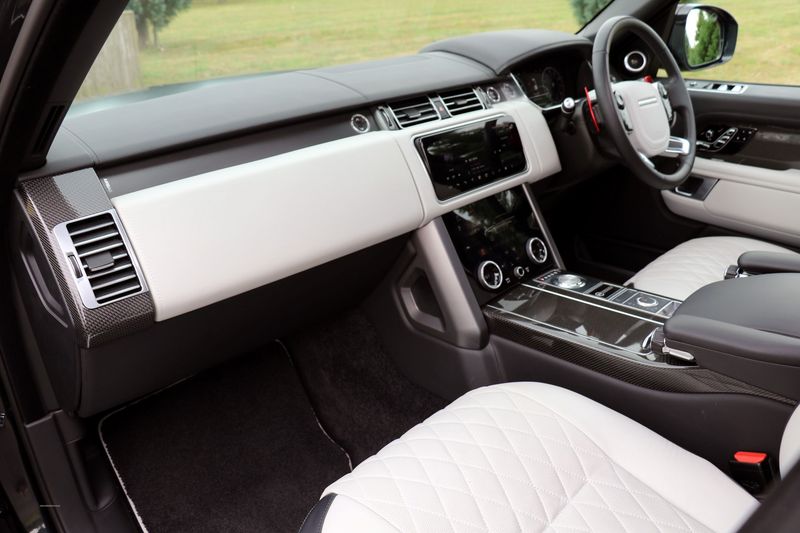 Range Rover SV Autobiography