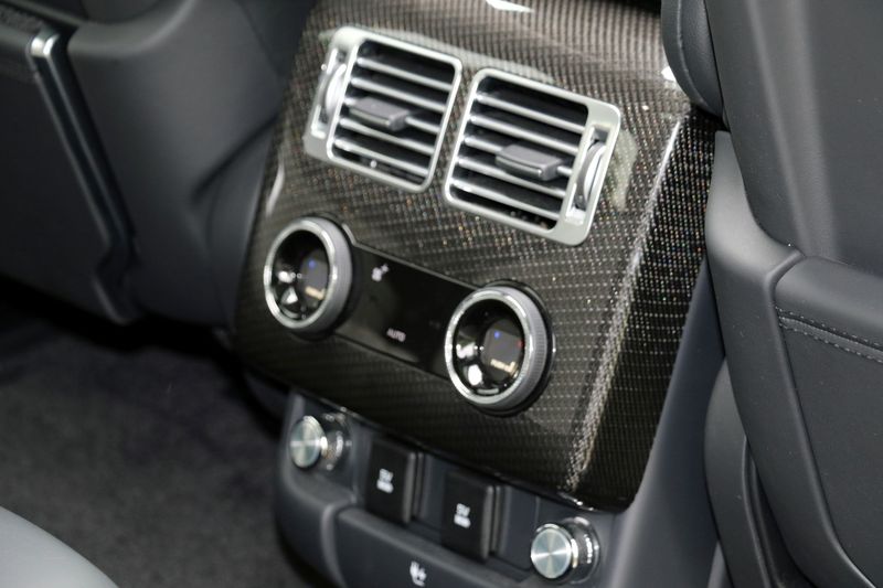 Range Rover SV Autobiography