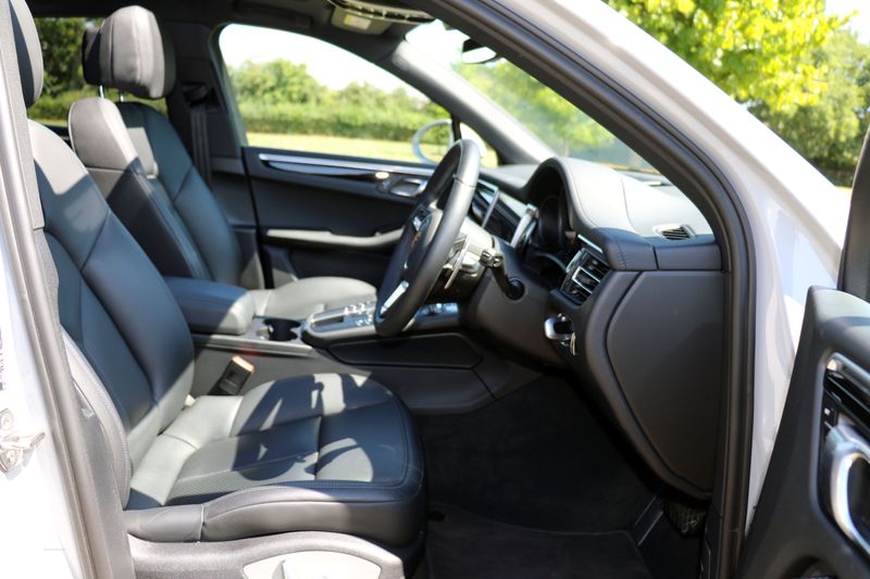 Porsche Macan S 3.0 V6