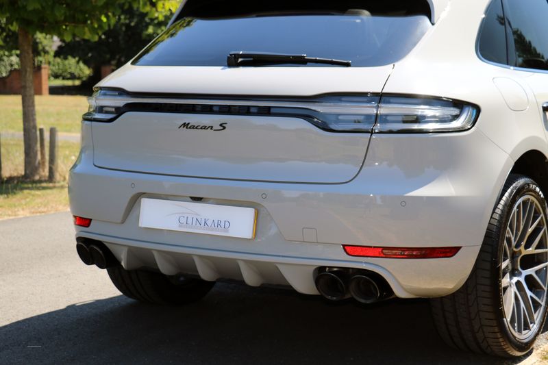 Porsche Macan S 3.0 V6