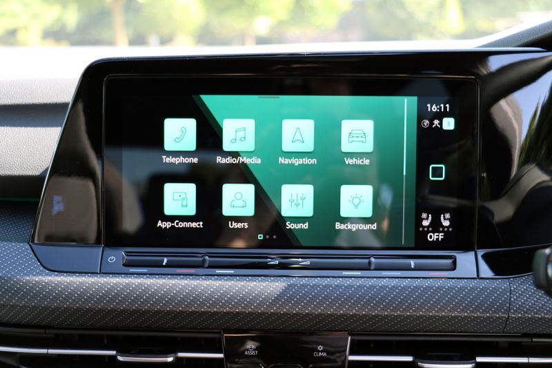 Volkswagen Golf R 2.0 TSi 320 DSG 4Motion