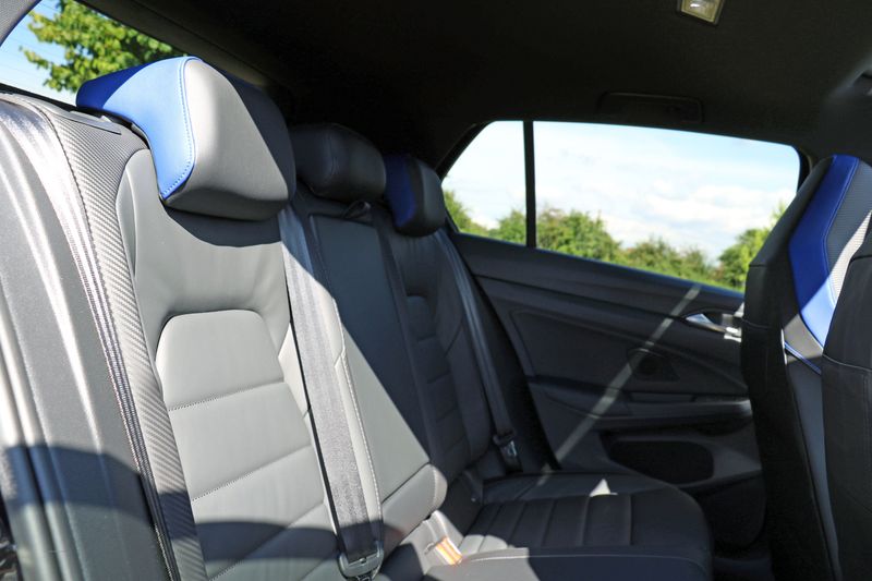 Volkswagen Golf R 2.0 TSi 320 DSG 4Motion