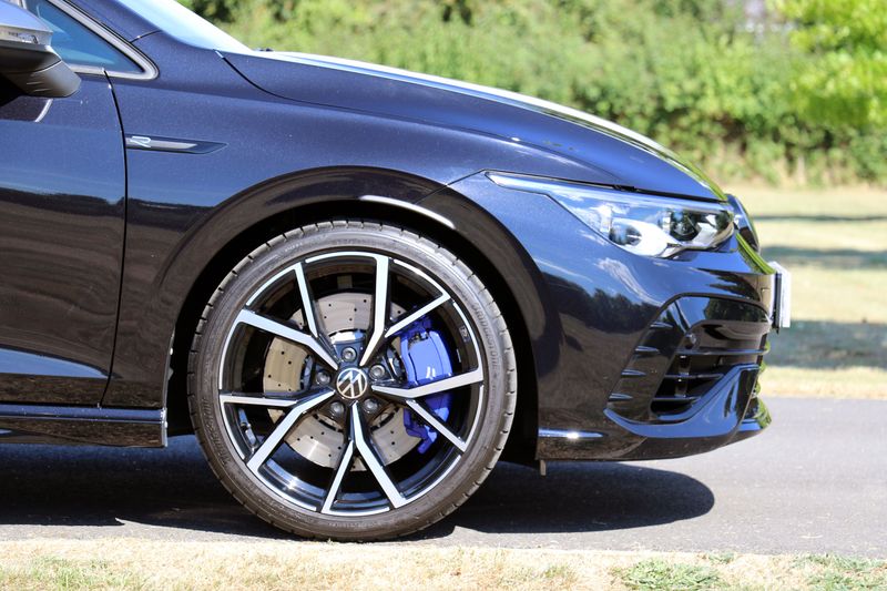 Volkswagen Golf R 2.0 TSi 320 DSG 4Motion