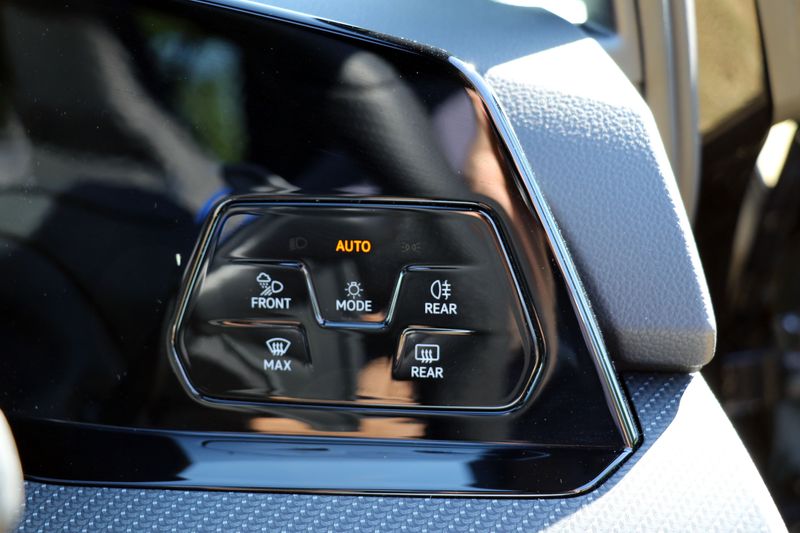 Volkswagen Golf R 2.0 TSi 320 DSG 4Motion