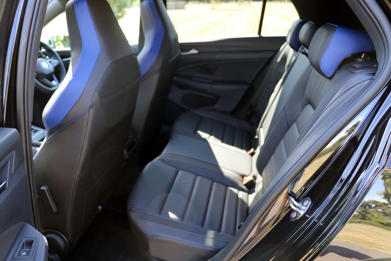 Volkswagen Golf R 2.0 TSi 320 DSG 4Motion