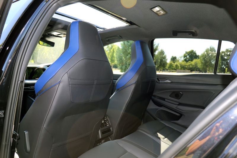 Volkswagen Golf R 2.0 TSi 320 DSG 4Motion