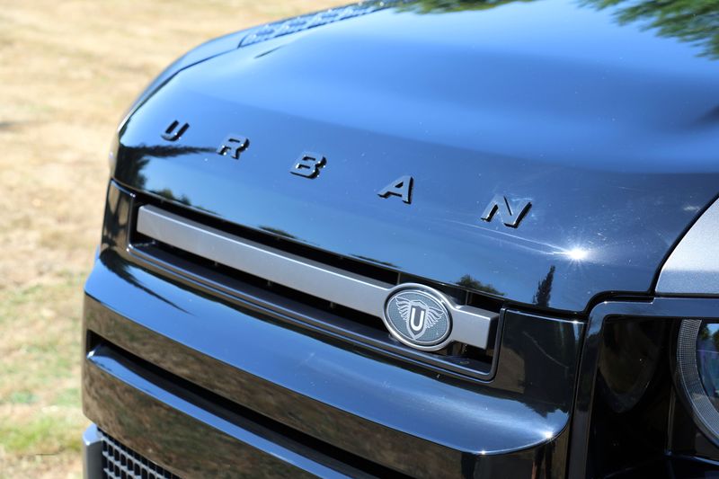 Landrover Defender 110 5.0 V8 Carpathian Edition with Urban Styling