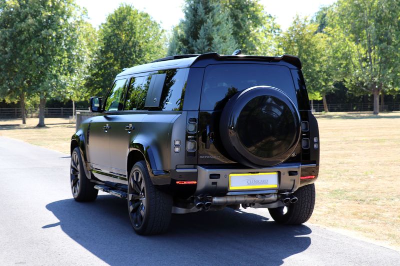 Landrover Defender 110 5.0 V8 Carpathian Edition with Urban Styling