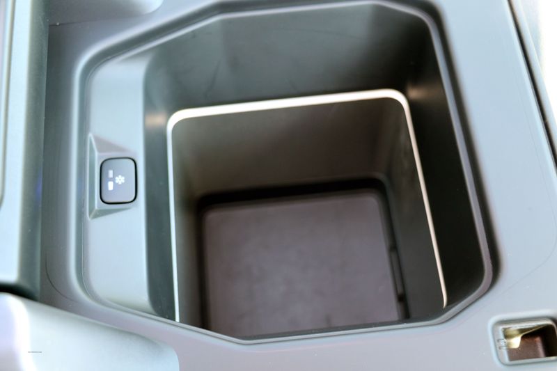 Landrover Defender 110 5.0 V8 Carpathian Edition with Urban Styling