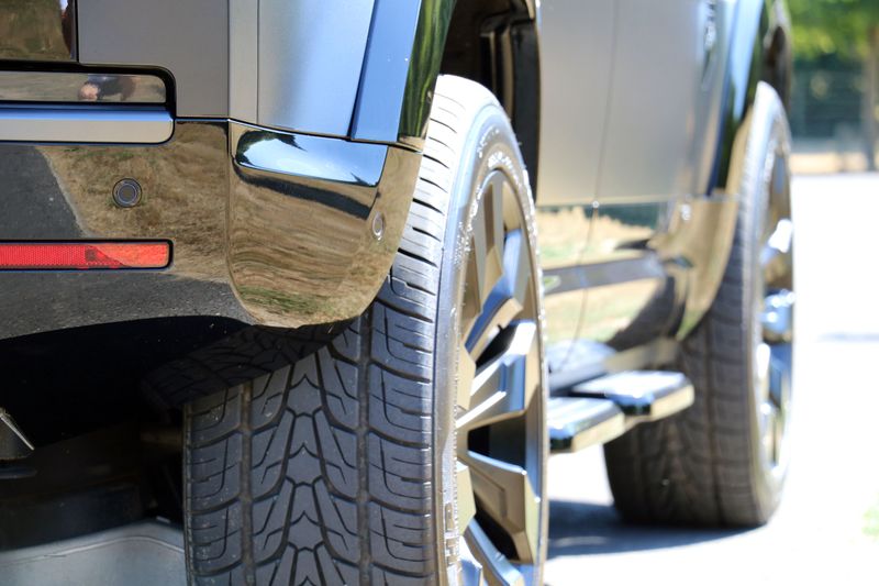 Landrover Defender 110 5.0 V8 Carpathian Edition with Urban Styling