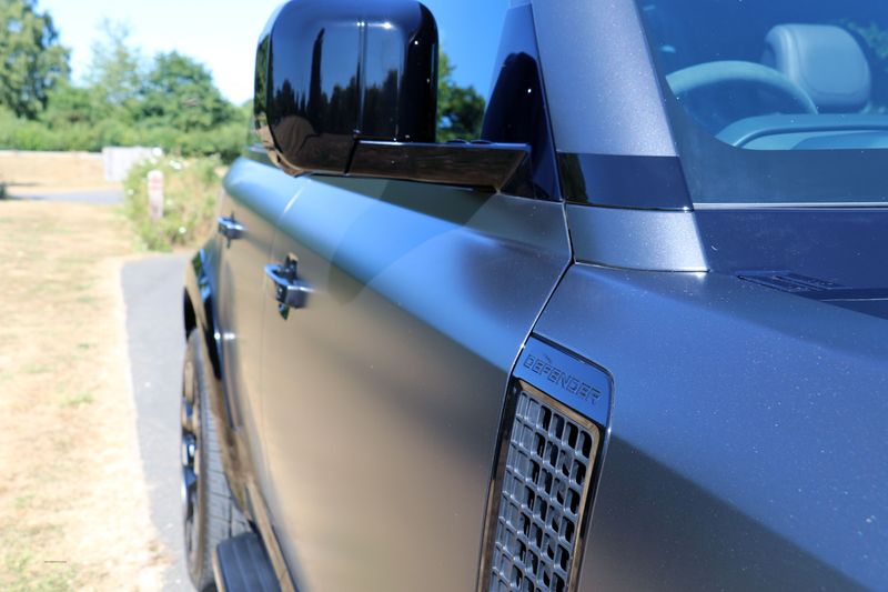 Landrover Defender 110 5.0 V8 Carpathian Edition with Urban Styling