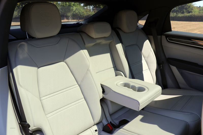 Porsche Cayenne S Coupe 2.9 V6