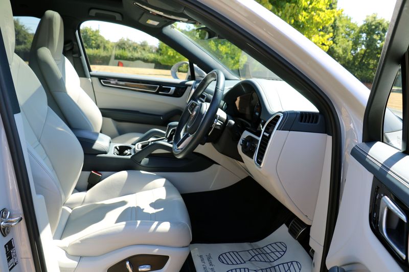 Porsche Cayenne S Coupe 2.9 V6