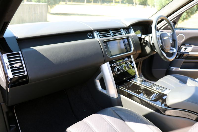 Range Rover 3.0 TDV6 Autobiography