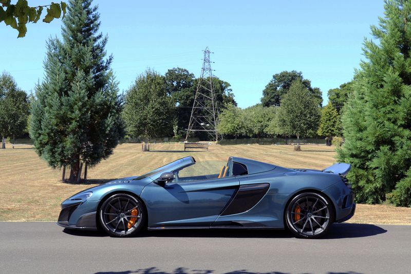 McLaren 675LT Spider