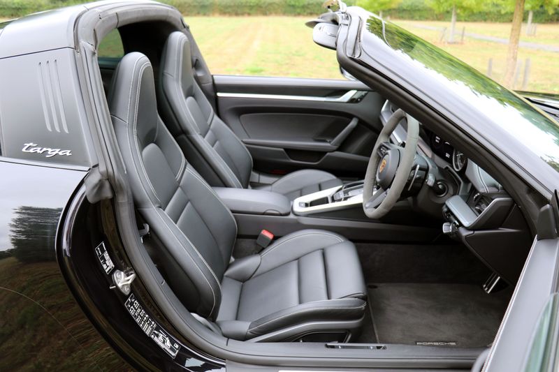 Porsche 992 Targa 4S