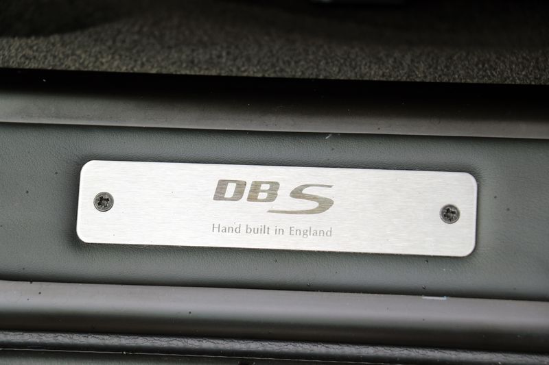 Aston Martin DBS Coupe Touchtronic