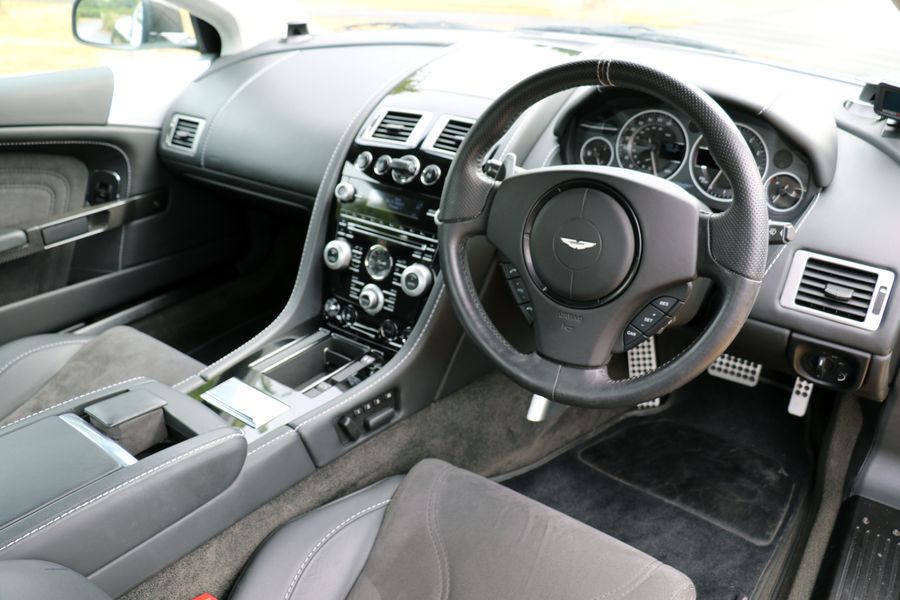 Aston Martin DBS Coupe Touchtronic