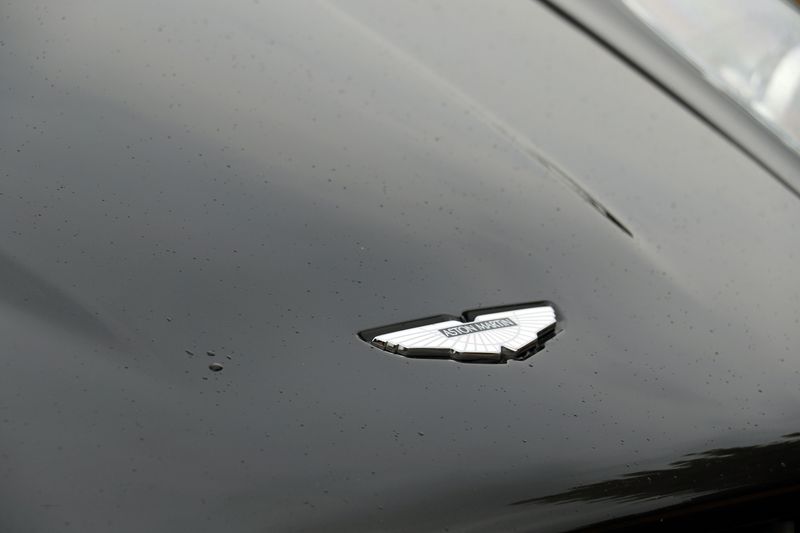 Aston Martin DBS Coupe Touchtronic