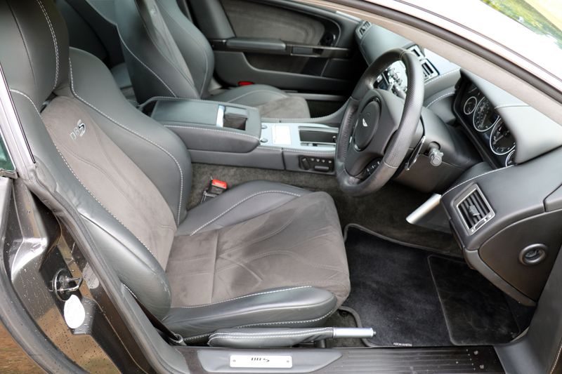 Aston Martin DBS Coupe Touchtronic