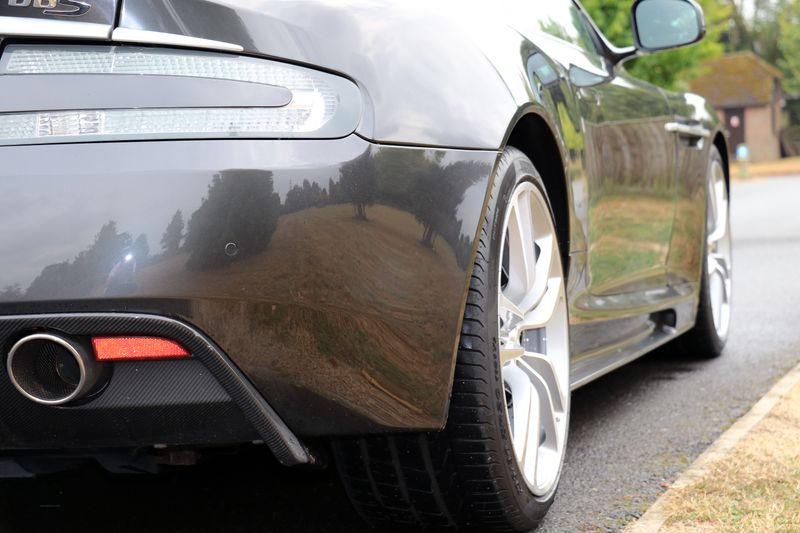 Aston Martin DBS Coupe Touchtronic