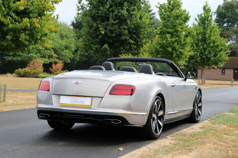 Bentley Continental GTC V8
