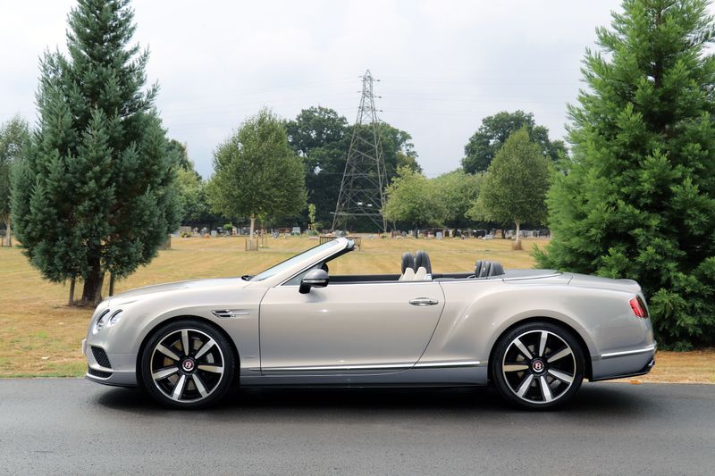 Bentley Continental GTC V8