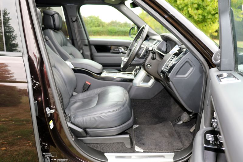 Range Rover 4.4 SDV8 Autobiography LWB