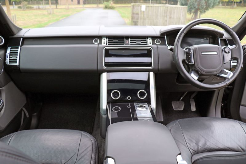 Range Rover 4.4 SDV8 Autobiography LWB