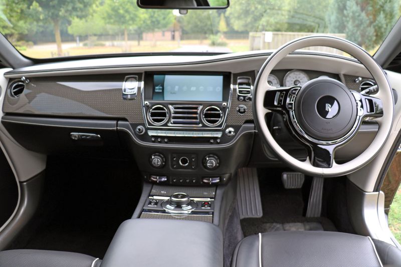 Rolls Royce Wraith V12 Coupe Black Badge