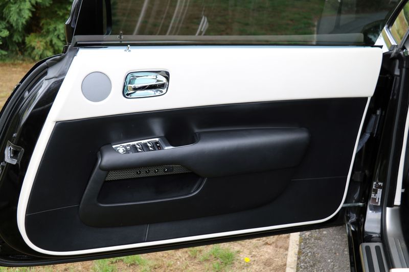 Rolls Royce Wraith V12 Coupe Black Badge